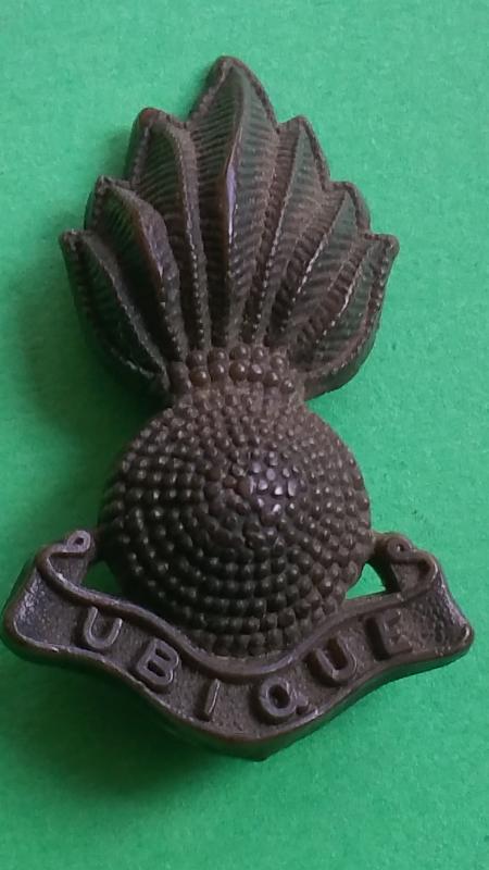 Royal  Engineers  Plastic Cap Badge