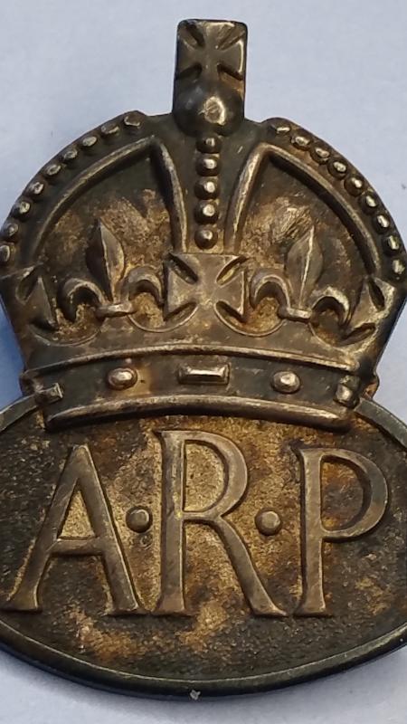 ARP Cap Badge